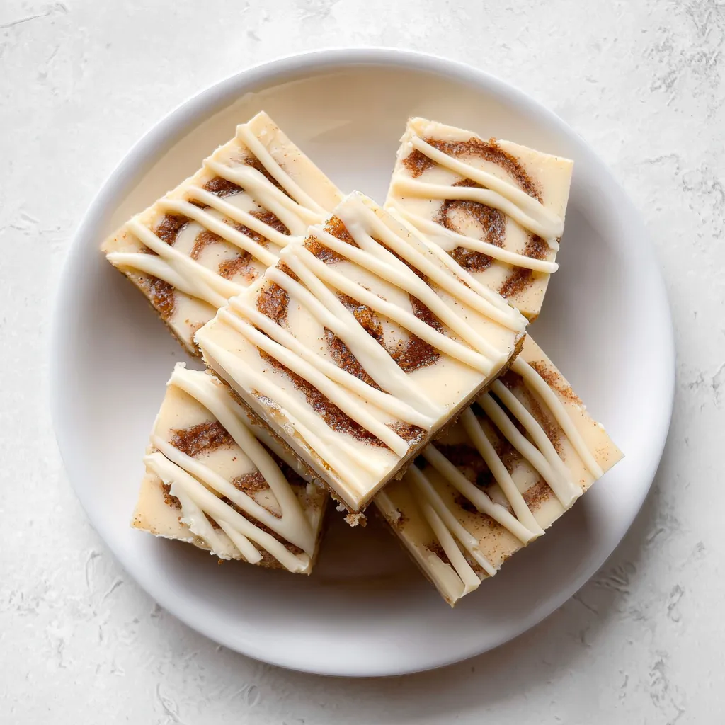 Cinnamon Roll Fudge